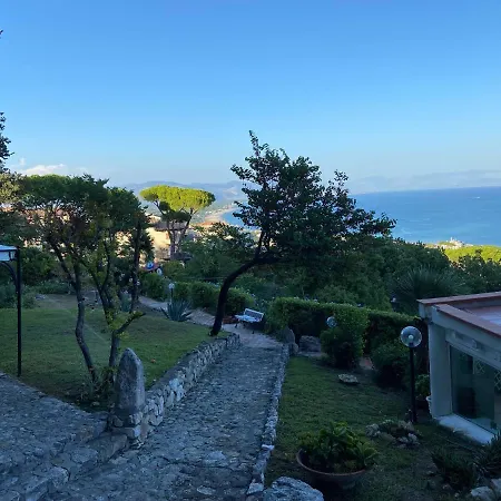 Ippocampo Blanc * San Felice Circeo