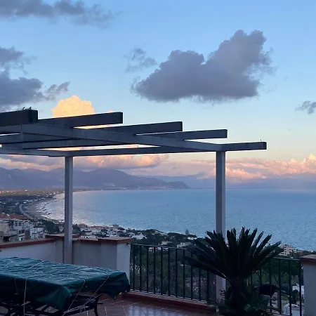 Vakantiehuis Ippocampo Blanc San Felice Circeo